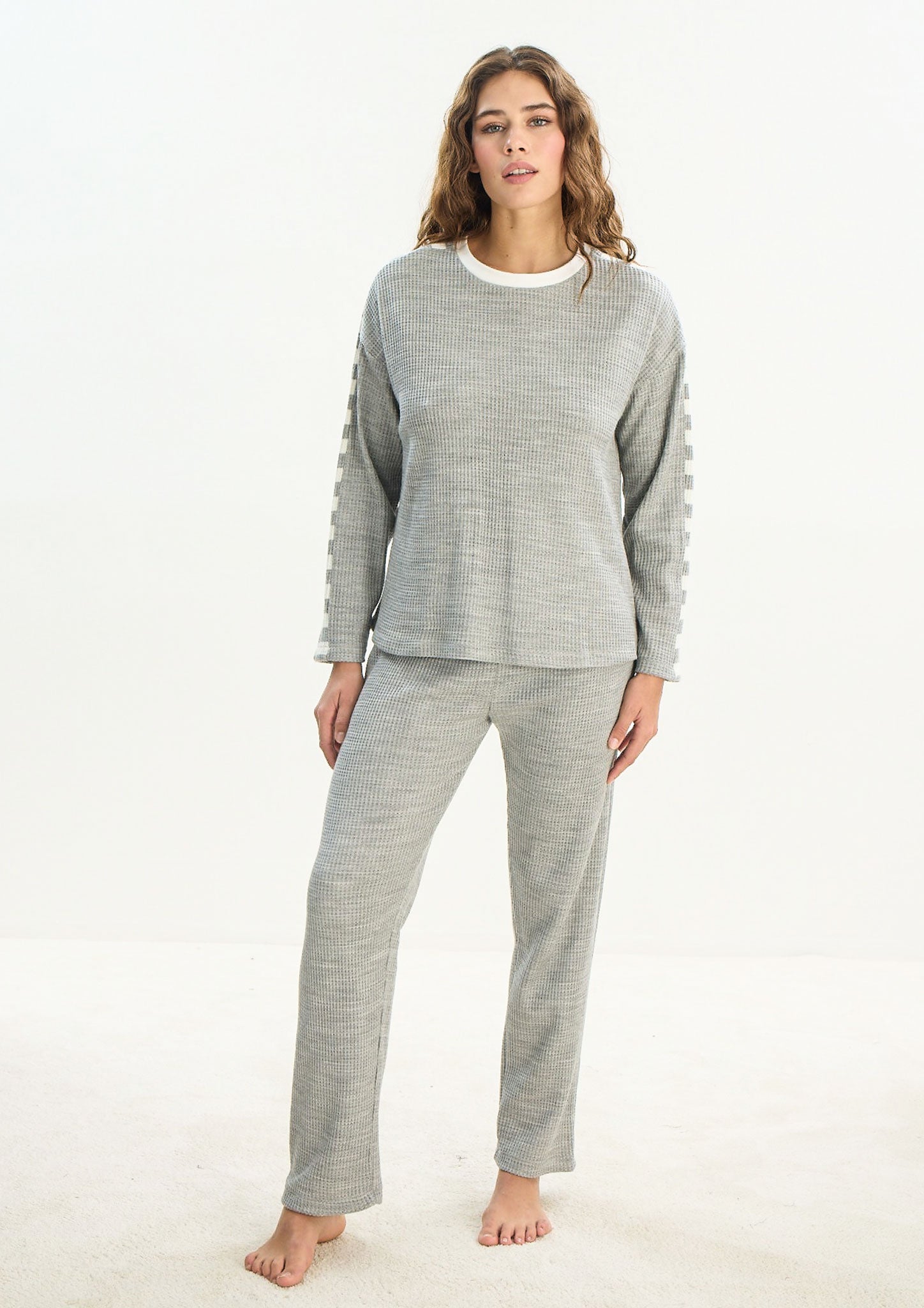 Pants Pajama Set
                   |  |
