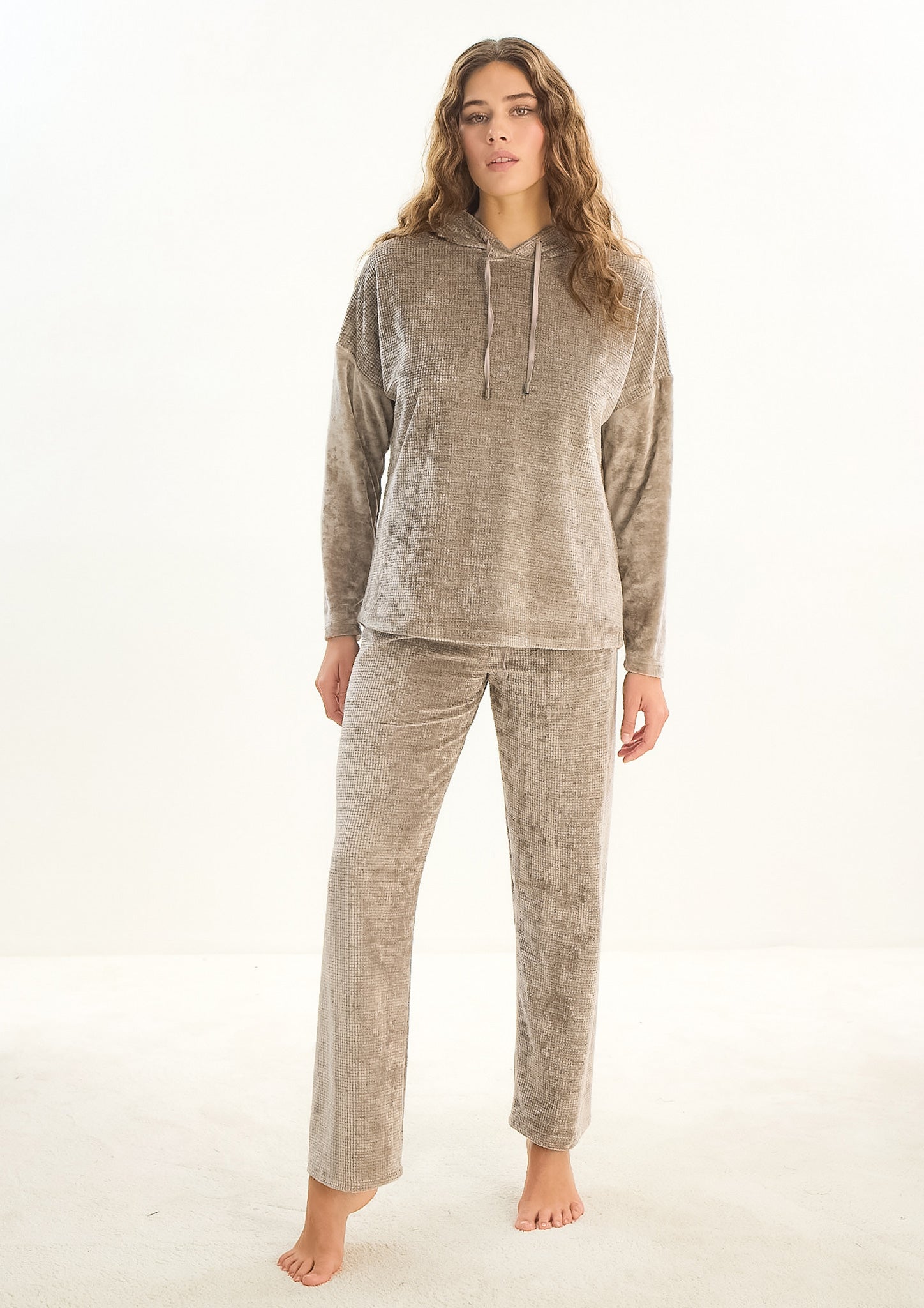 Pants Pajama Set
                   |  |
