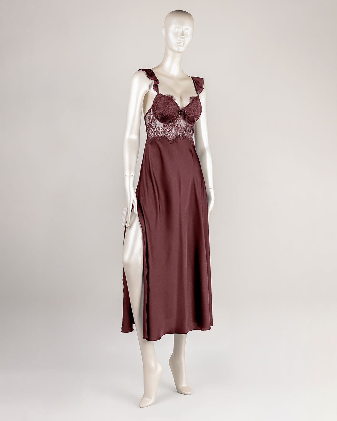 Satin Gown -26 | 4784-BL/S-M | Zorita Lingerie | الملابس الداخلية | قميص نوم طويل Satin Gown -26 | 4784-BL/S-M | Zorita Lingerie | الملابس الداخلية | قميص نوم طويل