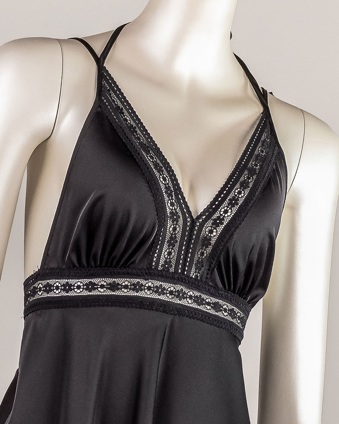 Satin Gown -26 | 4861-B/S-M | Zorita Lingerie | الملابس الداخلية | قميص نوم طويل Satin Gown -26 | 4861-B/S-M | Zorita Lingerie | الملابس الداخلية | قميص نوم طويل