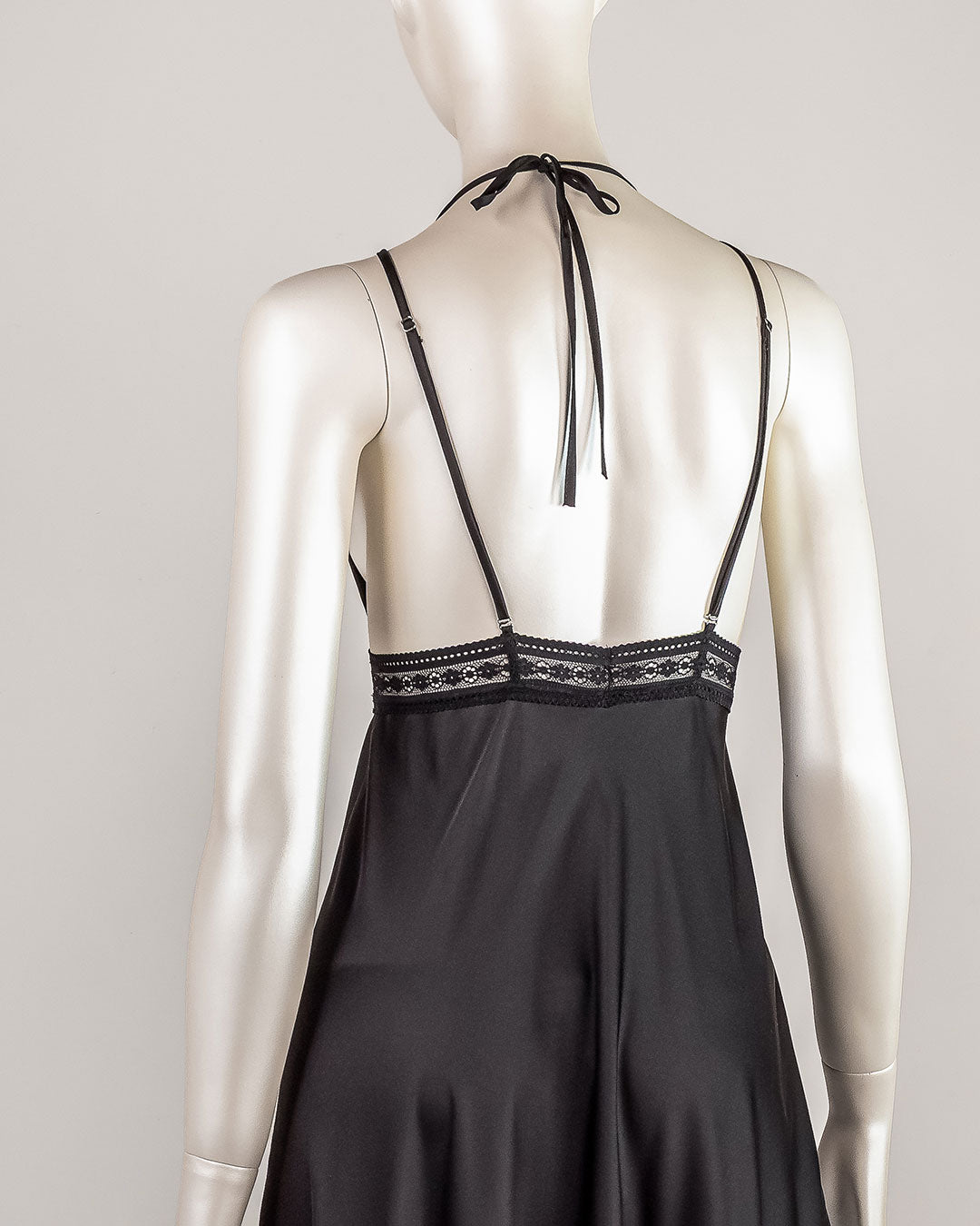 Satin Gown -26 | 4861-B/S-M | Zorita Lingerie | الملابس الداخلية | قميص نوم طويل Satin Gown -26 | 4861-B/S-M | Zorita Lingerie | الملابس الداخلية | قميص نوم طويل